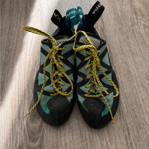 Scarpa Vapor Women’s Climbing Shoes Size 40 - Picture 2 of 4